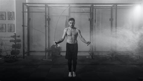 This Man Did 30 Minutes of Jump Rope Every Day for a Month.